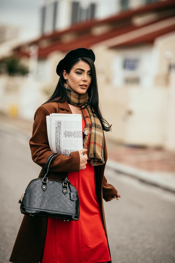 Discover the allure of the wool beret: a cozy essential